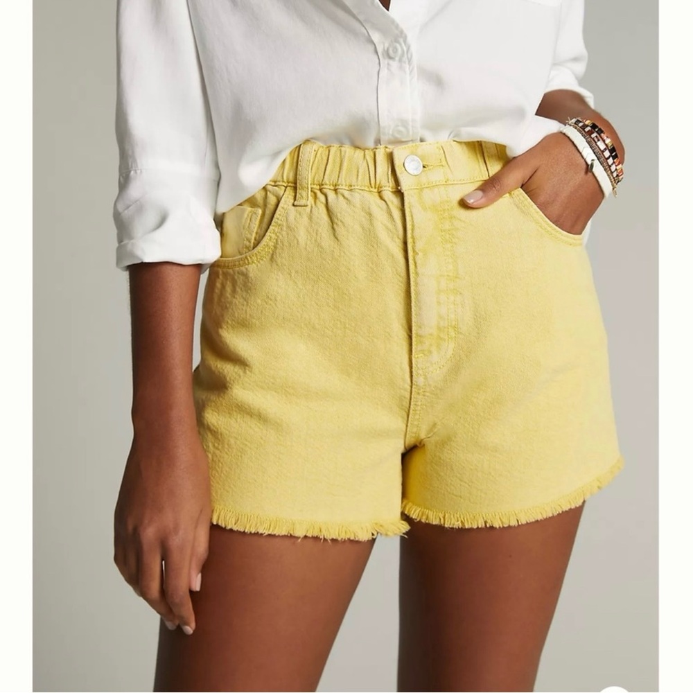 Anthropologie Pilcro Lara Denim Yellow Frayed Shorts Size Small